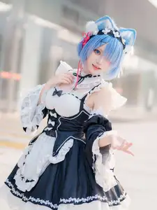 Coser Hua Qi Hana's Adorable Cat Rem Cosplay at Anime Carnival - image 20