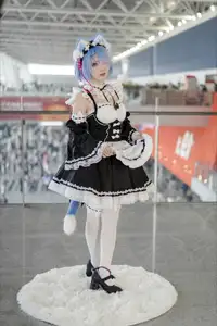 Coser Hua Qi Hana's Adorable Cat Rem Cosplay at Anime Carnival - image 5
