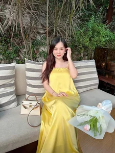Chic Maternity Fashion Inspiration: How Sam Slays Her Pregnancy Style - image 6