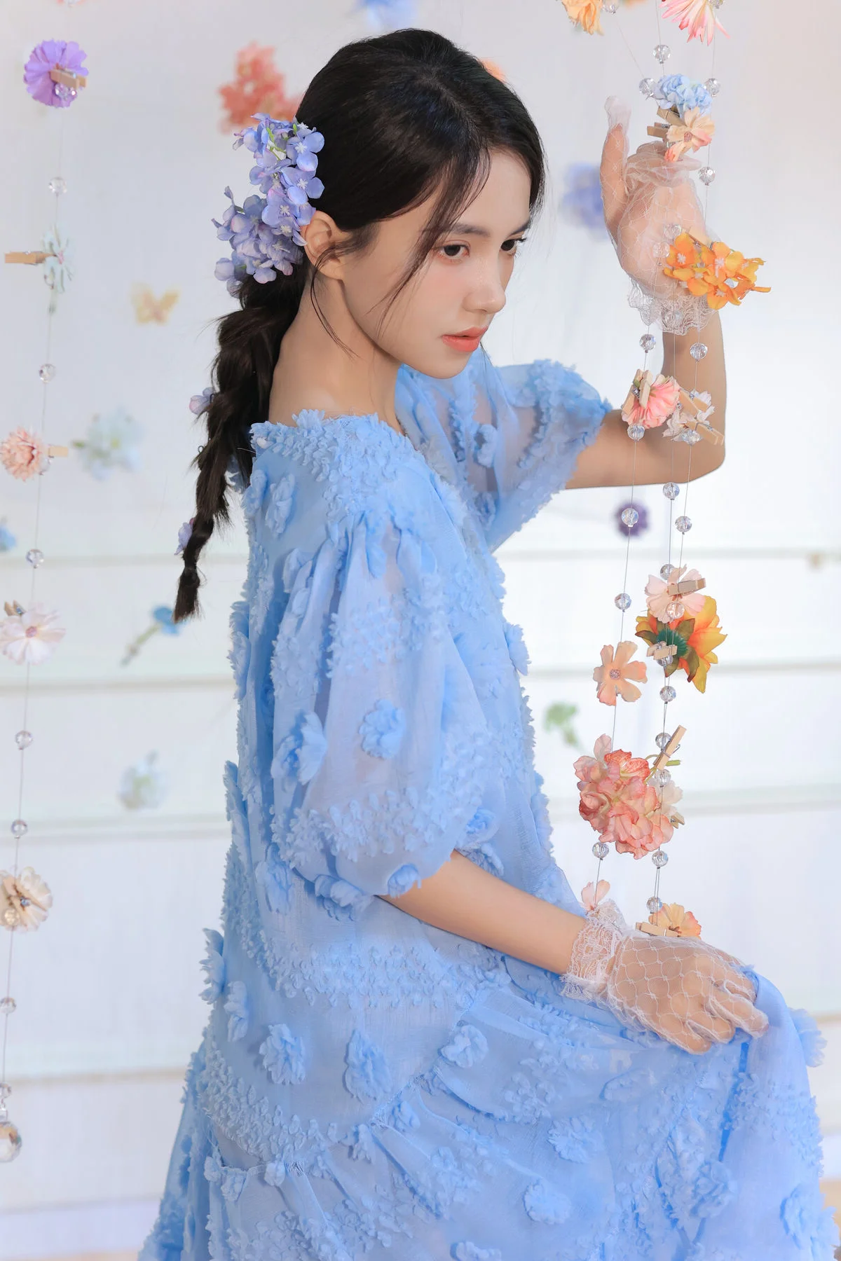 YiTuYu Art Language Vol.7414: Captivating Portraits of Pa Pa Xiao Gong Zhu