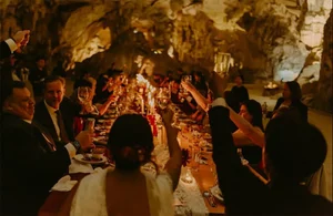 A Dream Underground: Vietnamese Groom and Western Bride Hold Unique Cave Wedding - image 1