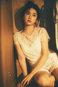 Elegant Portrait Photography: YiTuYu Art Language Vol.6916 Featuring To Xiao Bei - image 1