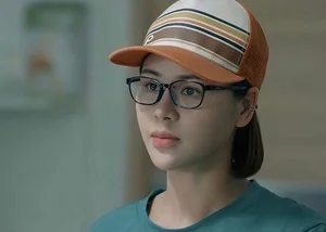 Actress Luong Thu Trang Addresses Beauty Criticism and Plastic Surgery Rumors - image 9
