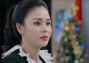 Actress Luong Thu Trang Addresses Beauty Criticism and Plastic Surgery Rumors - image 4