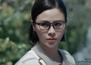Actress Luong Thu Trang Addresses Beauty Criticism and Plastic Surgery Rumors - image 2