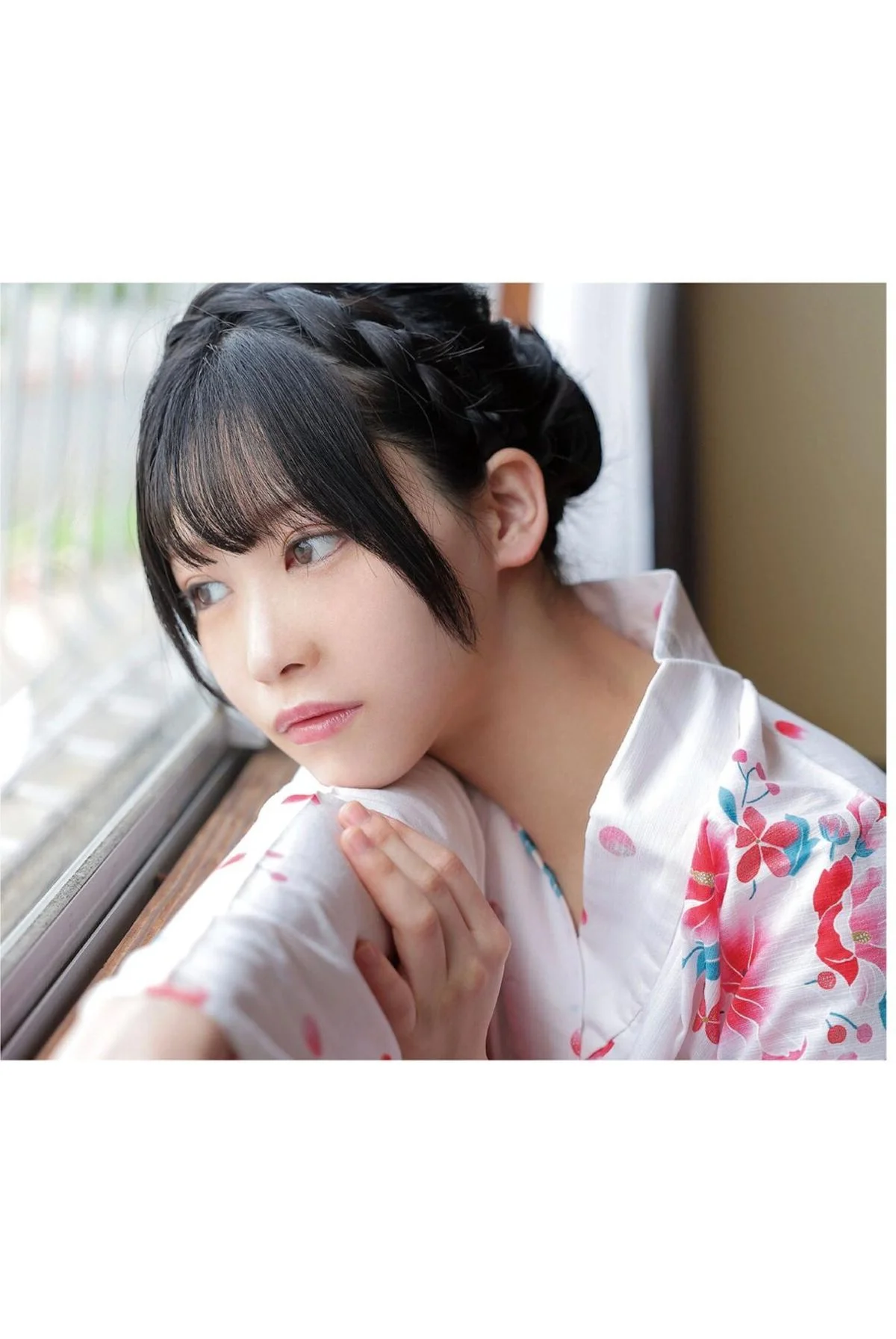 Aizuki Himari Classmate Part 02: A Stunning 59-Page Digital Photo Collection for Fans
