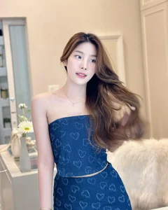 Singer Smile Parada Spends 343 Million VND to Fix Botched Nose Surgery - image 2