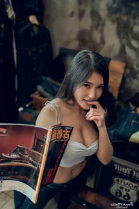 Stunning Gallery of Thai Beauty Namfar Wareekun: A Blend of Elegance and Youthful Charm - image 15