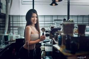 Stunning Gallery of Thai Beauty Namfar Wareekun: A Blend of Elegance and Youthful Charm - image 11