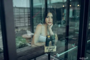 Stunning Gallery of Thai Beauty Namfar Wareekun: A Blend of Elegance and Youthful Charm - image 33