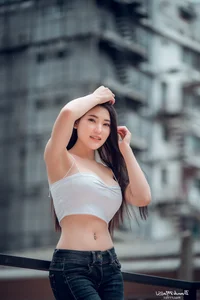 Stunning Gallery of Thai Beauty Namfar Wareekun: A Blend of Elegance and Youthful Charm - image 10