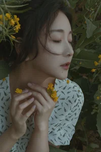 YiTuYu Art Language Vol.6631 Featuring Mu Mu: Cinematic Portrait Collection - image 1