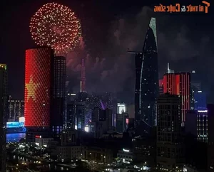 A Stunning Visual Tribute: Fireworks Light Up the Sky for the Grand April 30th Celebration - image 4
