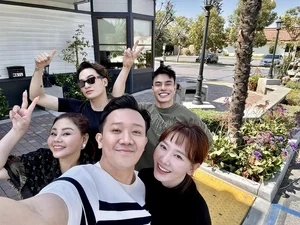 Sao Việt khoe khoảnh khắc đời thường: Tùng Dương tậu xế hộp, Hà Tăng hạnh phúc bên gia đình - image 3