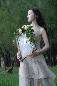 YiTuYu Art Language Vol.10617 Yi Ming: Elegant and Sensual Fine Art Photography Collection - image 5