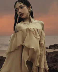 Linh Ngoc Dam Embraces Elegant Feminine Style with Delicate Shoulder-Baring Outfits - image 0