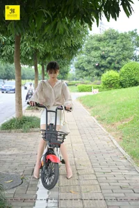 Manager Qiu: The After-Hours Office Narrative in IESS Fantasy Series 5 - image 2