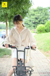 Manager Qiu: The After-Hours Office Narrative in IESS Fantasy Series 5 - image 38