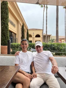 The Emotional Split of Vietnamese Model and US Billionaire - image 0