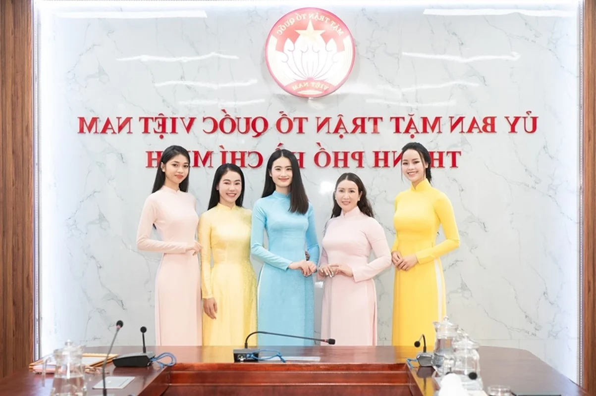 Miss World Vietnam Y Nhi Inspires Fans with Charity Work and Home Cooking