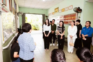 Miss World Vietnam Y Nhi Inspires Fans with Charity Work and Home Cooking - image 6
