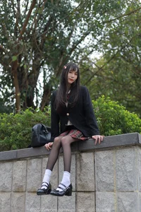 Tuan Tuan: Taste of Spring - A Fresh and Floral IESS Collection - image 23