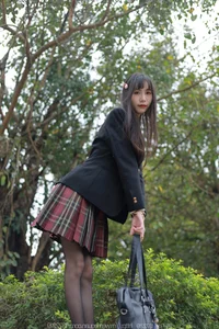 Tuan Tuan: Taste of Spring - A Fresh and Floral IESS Collection - image 17