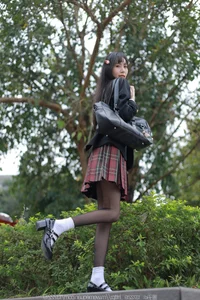 Tuan Tuan: Taste of Spring - A Fresh and Floral IESS Collection - image 28