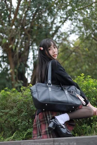 Tuan Tuan: Taste of Spring - A Fresh and Floral IESS Collection - image 21