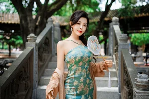 YiTuYu Art Language Vol.10189 Mi Ni Ai Mei Li: 21 Pages of Exquisite Visual Art - image 15