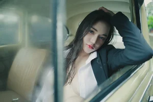 Thapani Meemungtham: The Radiant Beauty of Thai Fashion Modeling - image 3