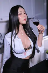 Dongeuran Office Lady Part03: The Mysterious Allure After Work - image 13