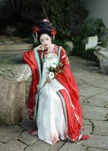 Captivating Beauty and Art: YiTuYu Art Language Vol.5990 Starring Xue Xue - image 11