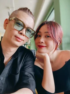 Sao Mai Singer Shares Heartwarming Marriage Secrets and Peaceful Family Life - image 3