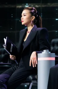Thanh Hang's Model Mentee Goes Viral for Her Youthful Muse-Like Beauty - image 5