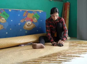 Traditional Sedge Grass Handicrafts by Artisans in An Giang - image 6
