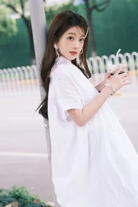 YiTuYu Art Language Vol.7005: Elegant Portrait Series Featuring Gao Leng Xiao Bie Tu - image 26