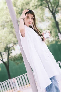 YiTuYu Art Language Vol.7005: Elegant Portrait Series Featuring Gao Leng Xiao Bie Tu - image 12