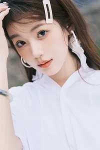 YiTuYu Art Language Vol.7005: Elegant Portrait Series Featuring Gao Leng Xiao Bie Tu - image 15