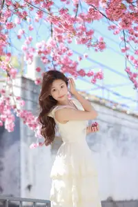 Captivating chickkii: A Vision of Spring Under Cherry Blossoms - YiTuYu Vol.8707 - image 0