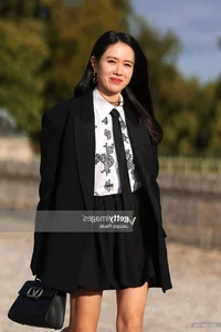 Son Ye Jin Radiates Beauty in Traditional Hanbok: Hyun Bin’s Special Reaction Captivates Fans - image 4