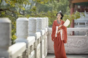 YiTuYu Art Language Vol.6844: Elegant Visual Story Featuring Model Yun Zhi - image 4