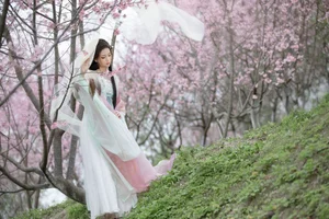 Artistic Excellence: Zhi Zhi Qi in YiTuYu Vol.7214 - image 21