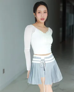 Dieu Nhi Embraces Feminine Charm with Stunning Dress and Skirt Outfits - image 8