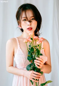 Elegant Lingerie Photoshoot Featuring Korean Model Haneul - image 29