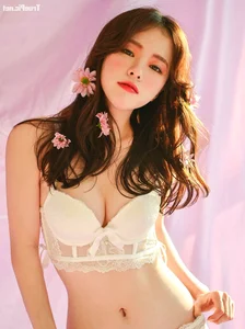 Elegant Lingerie Photoshoot Featuring Korean Model Haneul - image 42