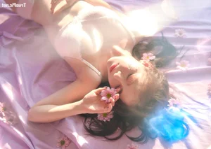 Elegant Lingerie Photoshoot Featuring Korean Model Haneul - image 22