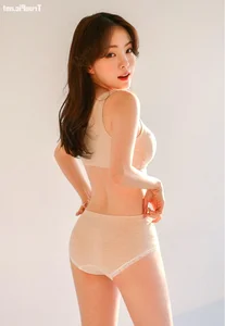 Elegant Lingerie Photoshoot Featuring Korean Model Haneul - image 23