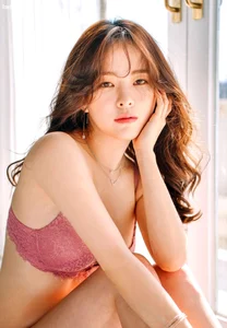 Elegant Lingerie Photoshoot Featuring Korean Model Haneul - image 52