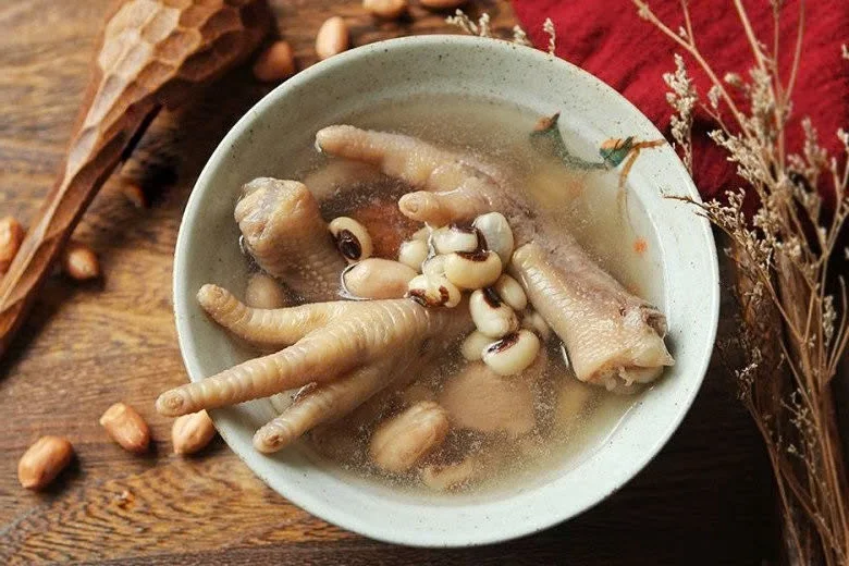 Delicious Chicken Feet and Straw Mushroom Soup for Collagen Boost